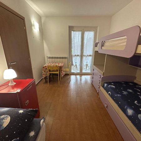 La Quercia Fiorita Hotel Trivolzio Kültér fotó