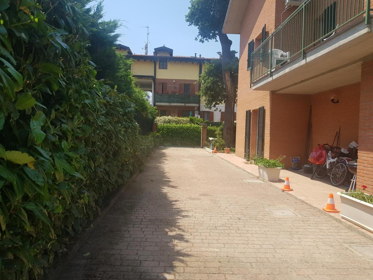 La Quercia Fiorita Hotel Trivolzio Kültér fotó